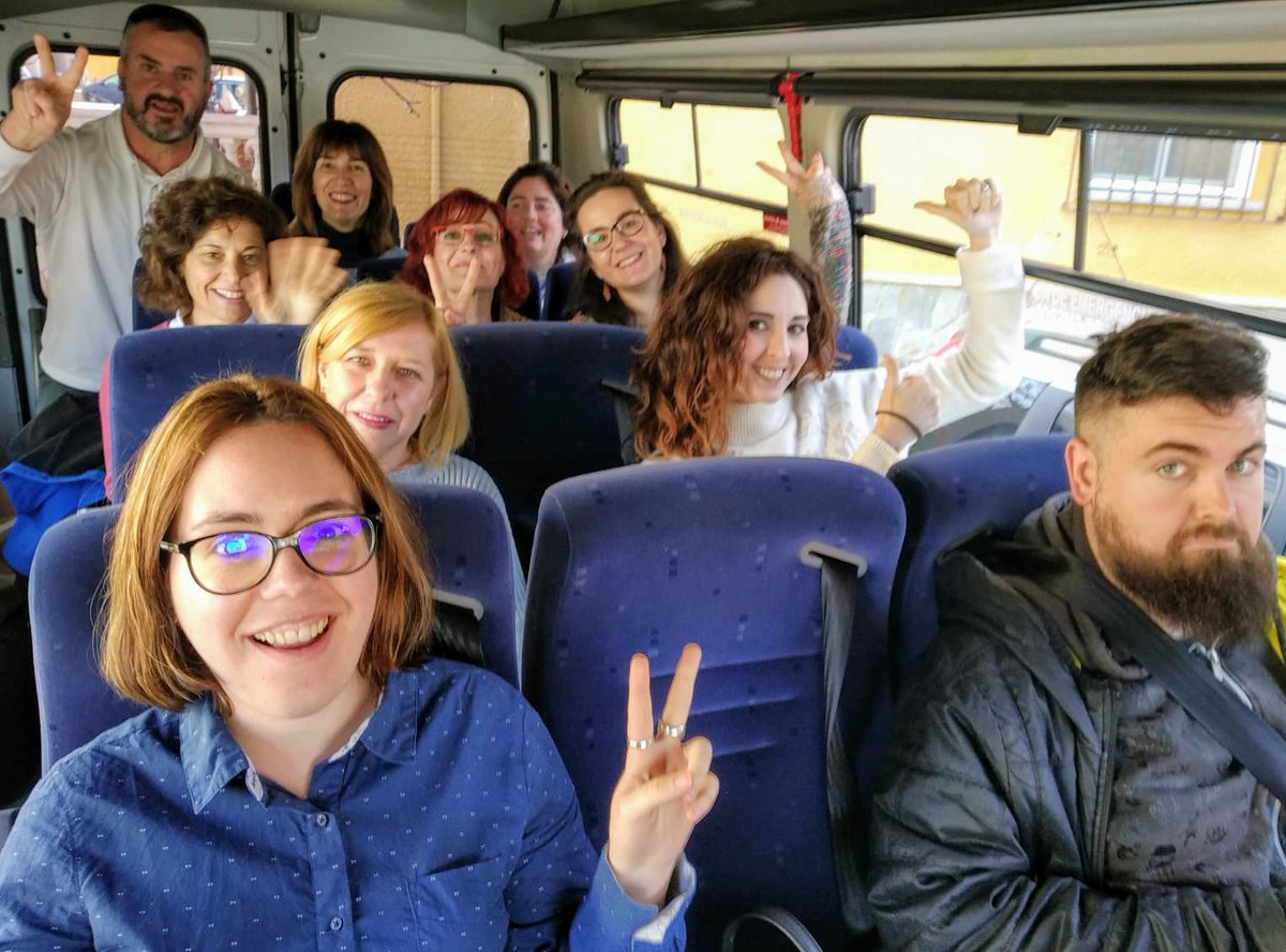 Maracena2018's tweet photo. Selfie de despedida en el microbús saliendo de Guadix. Gracias a nuestros compañeros de @LanzaderaGuadix por recibirnos en vuestra lanzadera de empleo y conocer a @GrupoCosentino #equipo #team trabajo en equipo @Maracena2018 https://t.co/3eBWDYP9v1