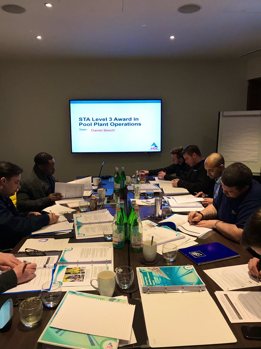 poolplant's tweet image. Fabulous hospitality by the team @RBEhotels in Canary Wharf, London during our Level 3 Pool Plant Operators course #JCGroups #poolplanttraining #lunch #STA #hardatwork #WednesdayMotivation