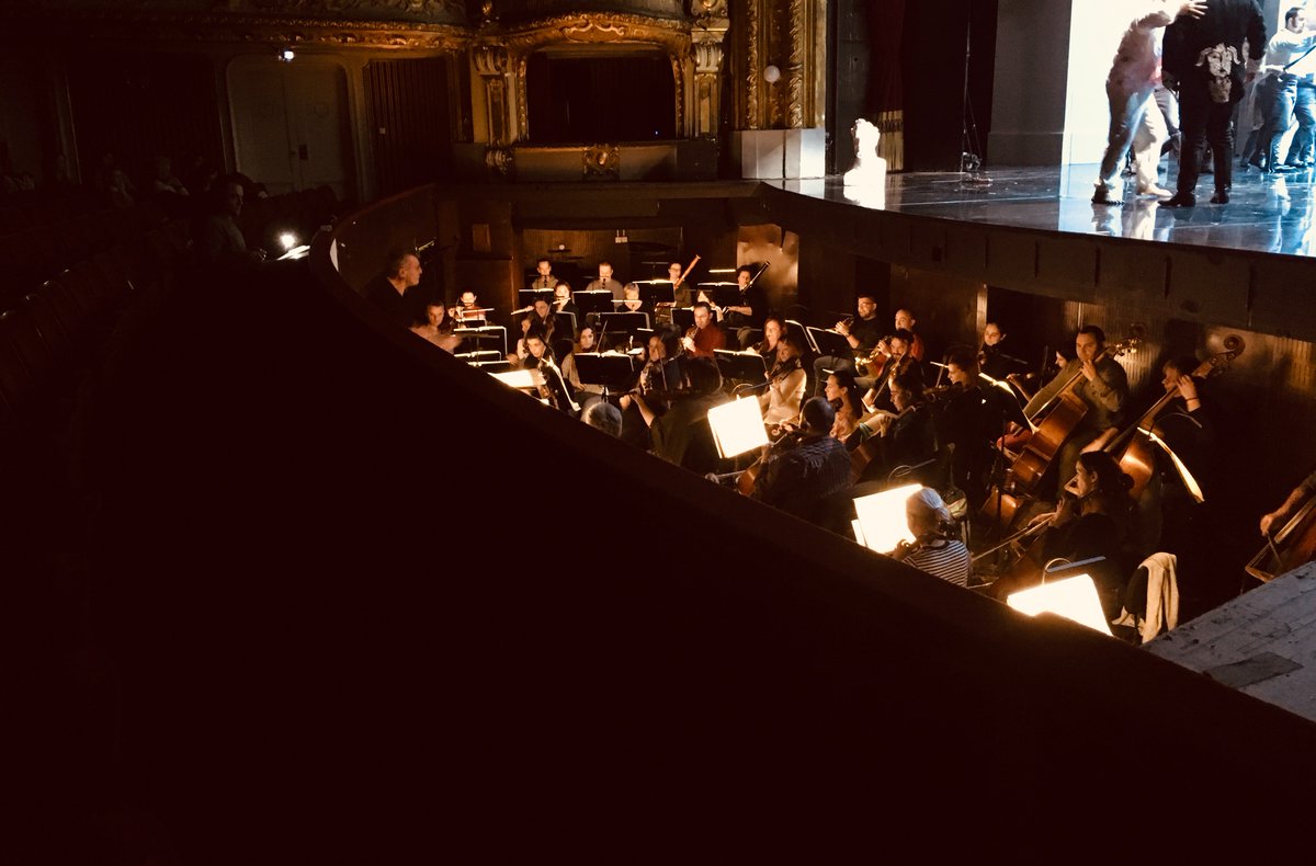 Orkestar Opere HNK u Zagrebu - generalna proba TRUBADUR!
Divna glazba i golema energija.👏👏👏
Provjerite sami na izvedbama: 25. i  27. veljače te  2., 4. i 6. ožujka.