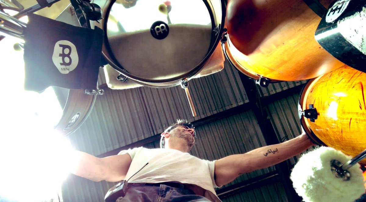 Santi_Pulpo's tweet photo. #FelizMiercoles Humanoides 🐙 siguen los preparativos para #LaGiraDeNorma #MeinlFamily #FamiliaMeinl #Multipercussionist #Mexico https://t.co/6u3XRZyZ5H