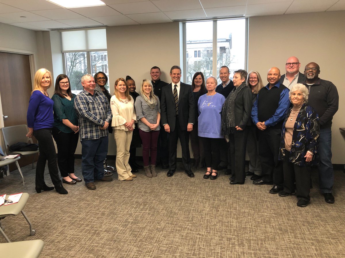 utmsomerville's tweet photo. Leadership Fayette is having FUN in Nashville!!! @BillLeeTN #beUTMproud #justhangingoutwiththeGovernorofTN #FayetteCoTN #Represent https://t.co/kzOrkJaeQ4
