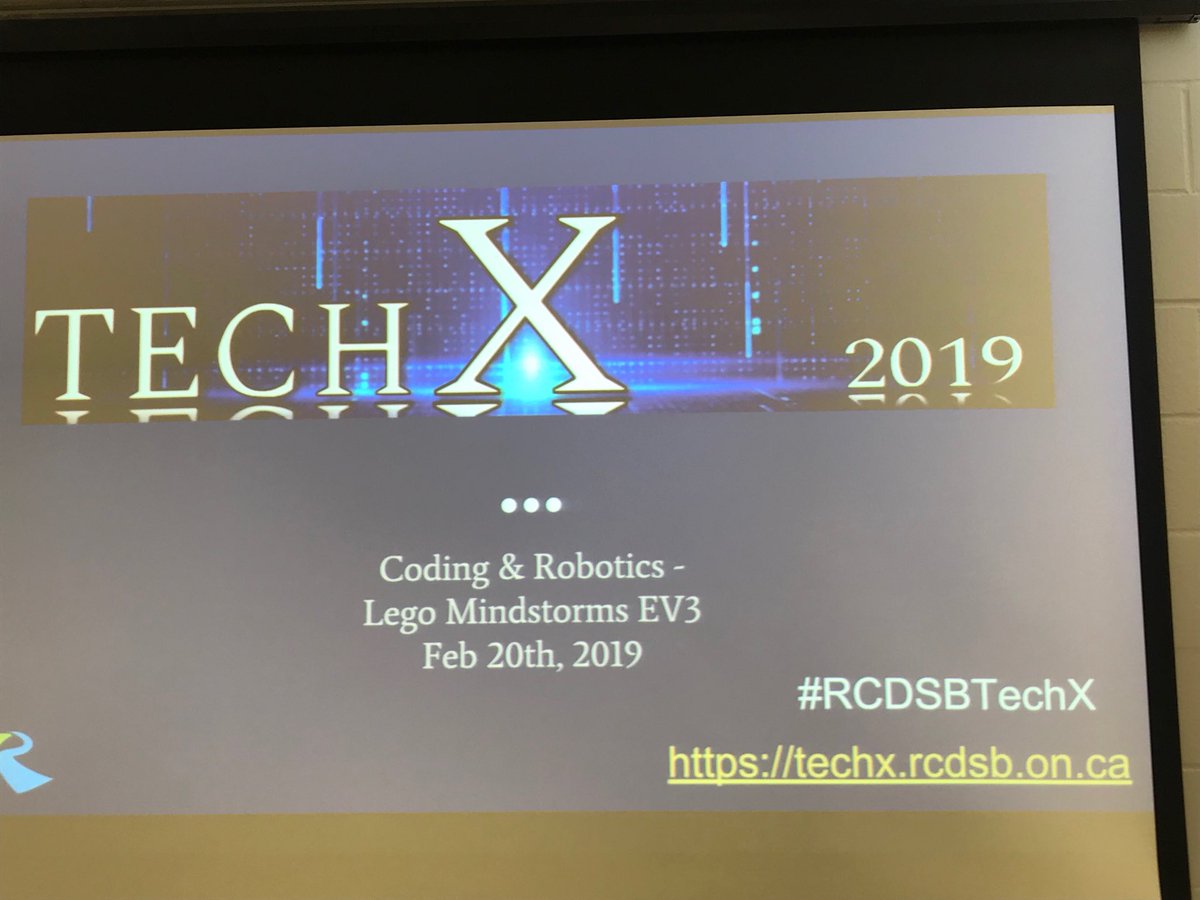 PeterBurnette's tweet image. It’s like Christmas as the RCDSB TELT-C’s get set to roll out technology in preparation for #RCDSBTechX.  Thanks ⁦@CLevesque24⁩ ⁦@MrJonathanPratt⁩ ⁦@MrGallery9⁩  ⁦@brohartm⁩