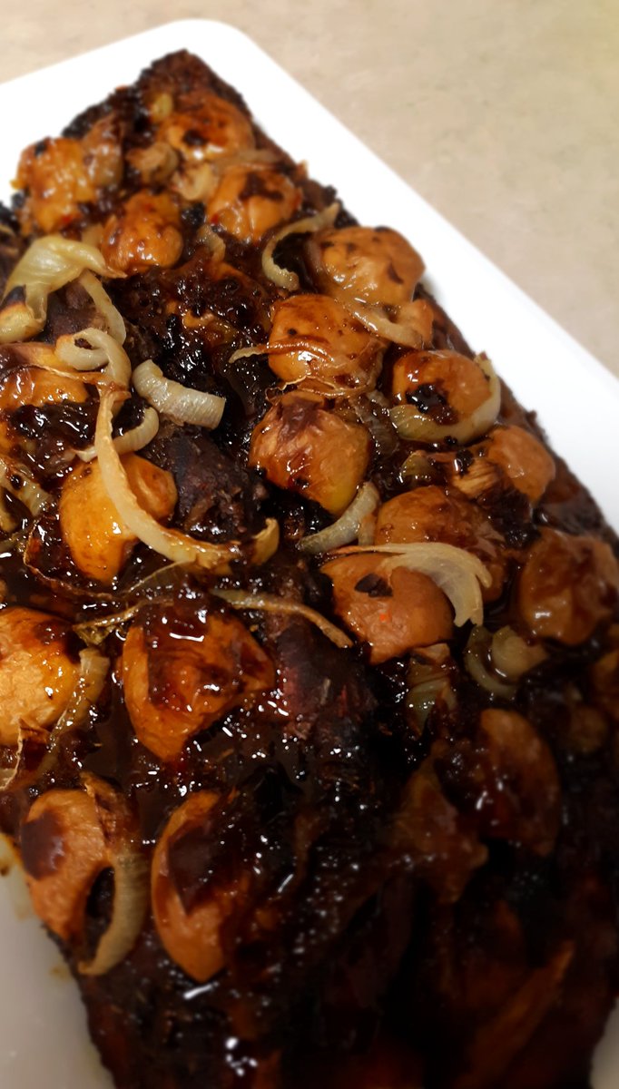 Loquat season is finally here!🇧🇲
Chef Chiko's Smokey Rub ribs topped with Bermuda loquats. Delicious 🍽😎
#chikosmokeyrub #ribs #loquats #bermudaloquats #chefchiko #Bermunchies
