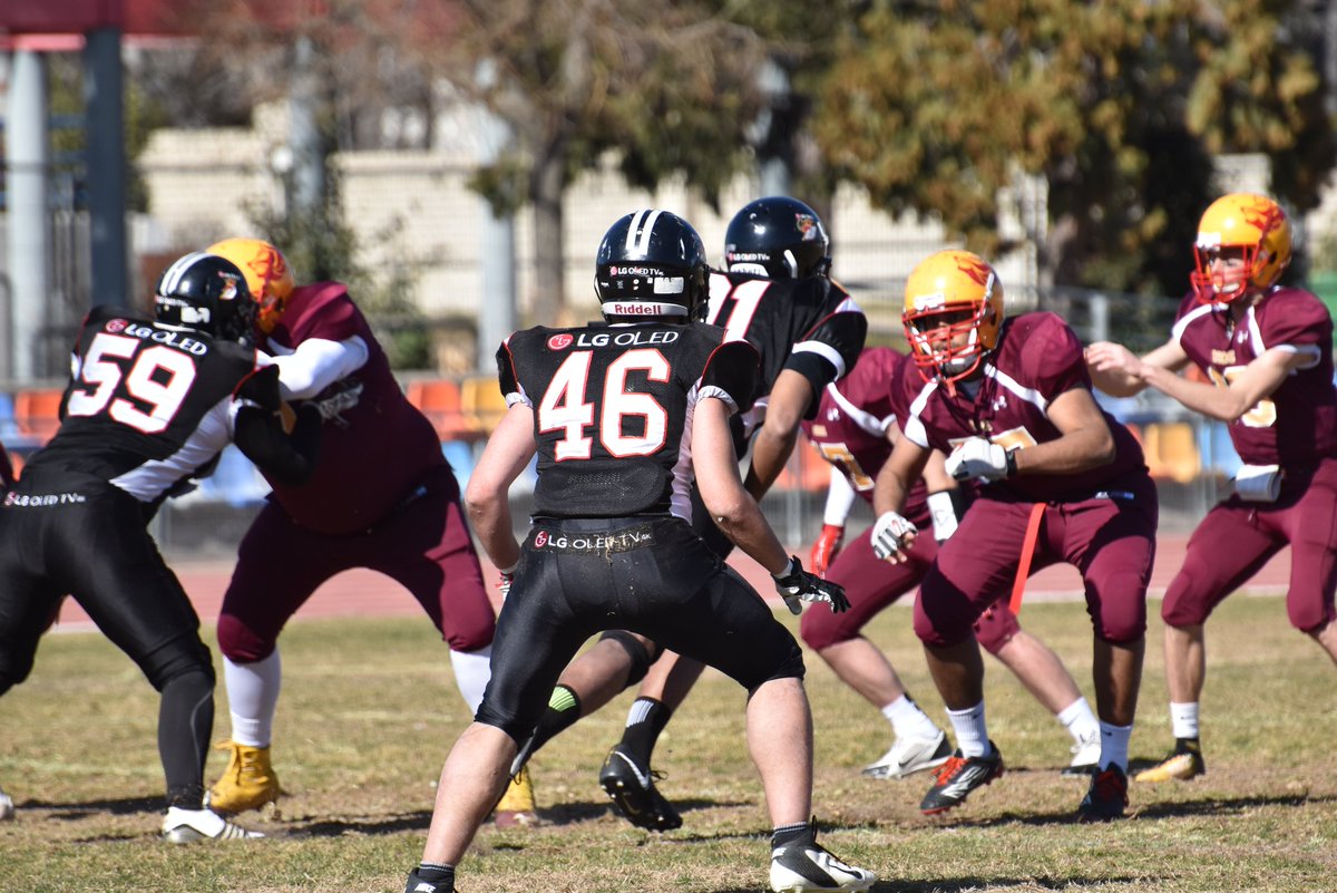 AlcobendasCavs's tweet photo. Os dejamos las imágenes de nuestra última victoria por 14-0 frente a la sección de @BlackDemonsFA para la #LMFA
#Bewareofthebears #OsosdeMadrid #Alcobendas https://t.co/Py60IL4LHt