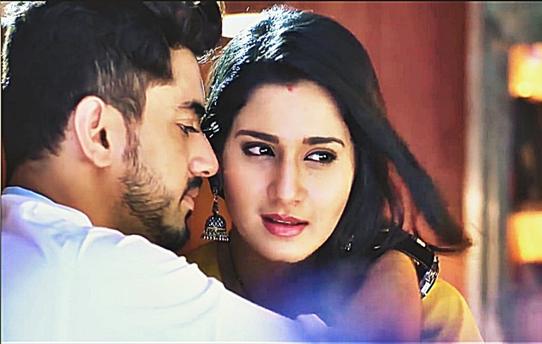 inaworldbeyond's tweet photo. The Actors who has raised ITV standards with their acting and chemistry 💫🔥

#Naamkarann 
#WeDemandAdiZaback https://t.co/sG9NyGk7Hw