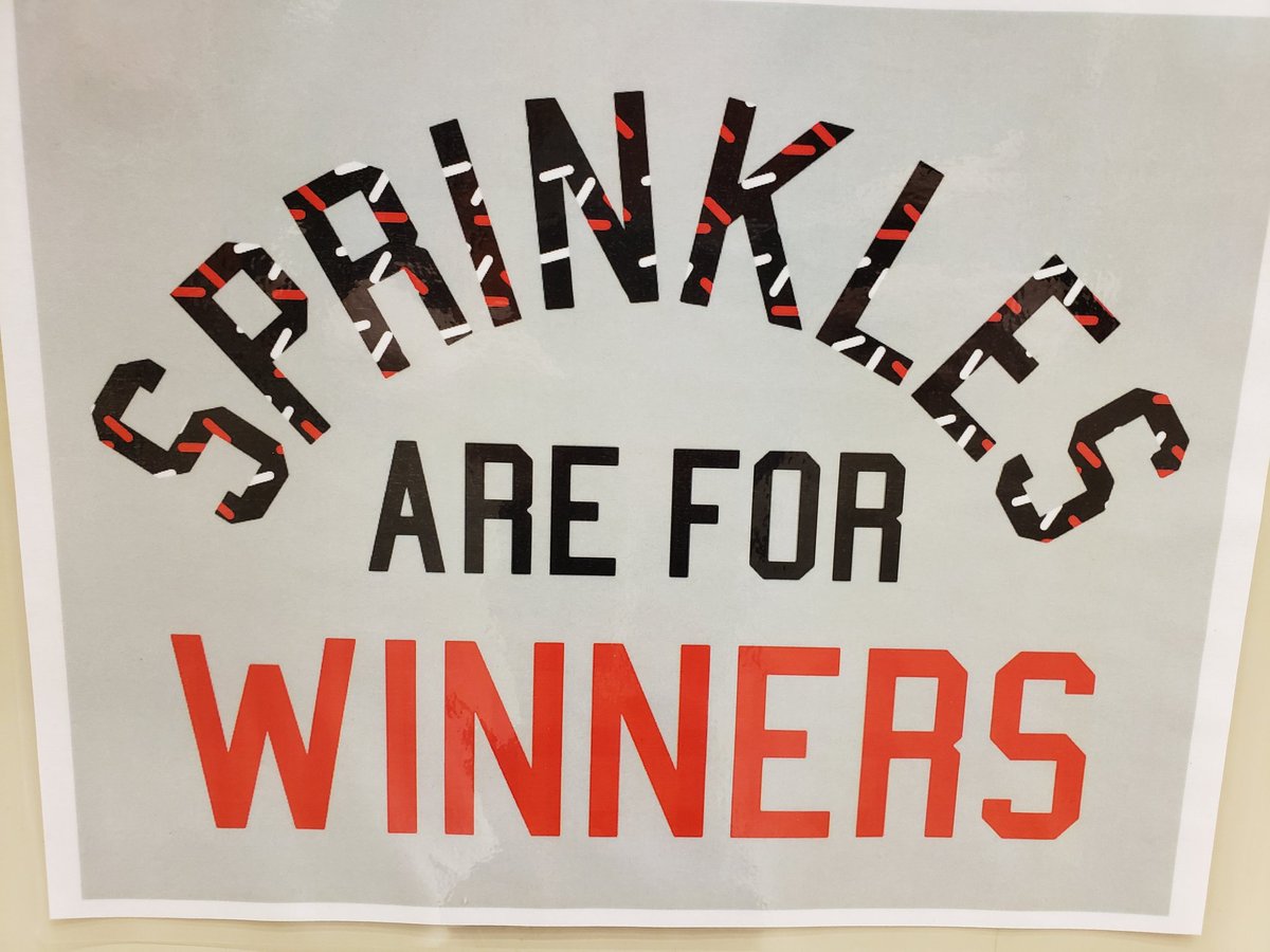 Allibucket's tweet photo. #winning @PiquaPete @GardnerD187 @kelly_broyles @KevinDGlover @BethSwob @HaberlSteven https://t.co/NEqCcaViU4