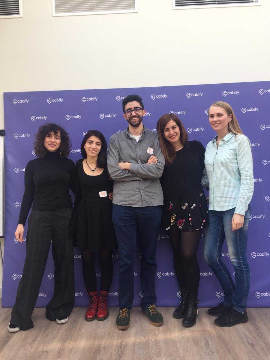 Cousy14's tweet photo. Ya de vuelta tras la Demo Final de @AdaLab_Digital Acojonante el nivel, las queremos a todas en @getmanfred 

Eso sí, las mejores 👇👇👇

#AdalabersEasley https://t.co/Os4oUSIXXz