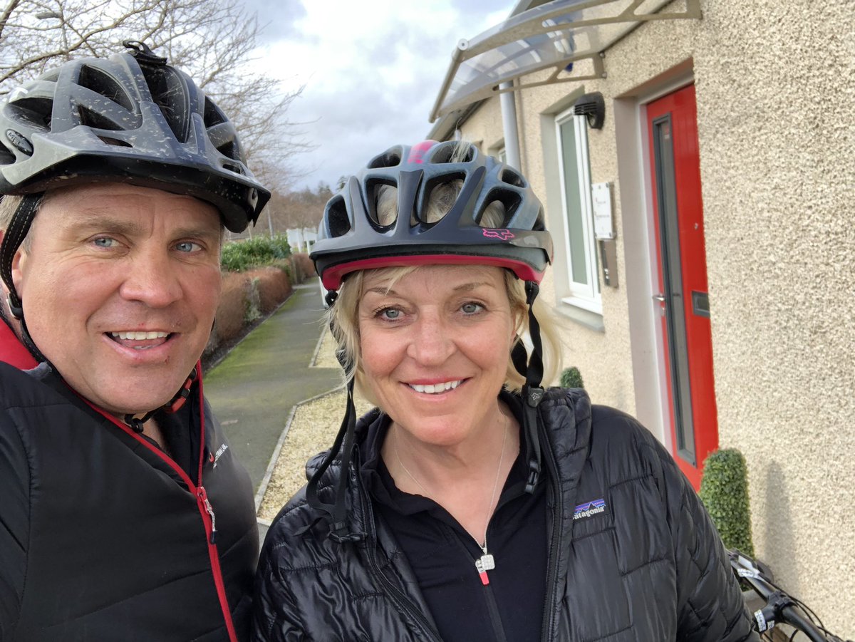 Cyclelaw1's tweet photo. Just a few miles for our #lunchtimeloop #tweedvalley https://t.co/558ANX8Qwu
