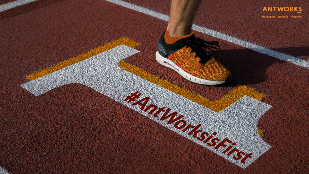 AntWorksGlobal's tweet photo. Move over Traditional #RPA. It’s time for the next wave of #intelligentautomation 2.0. We're happy to lead the change. First to fractal. First Cognitive Machine Reading. First to data velocity. First to bot productivity. #AntWorksisFirst #AntWorksisF https://t.co/SYpQzGVLPp