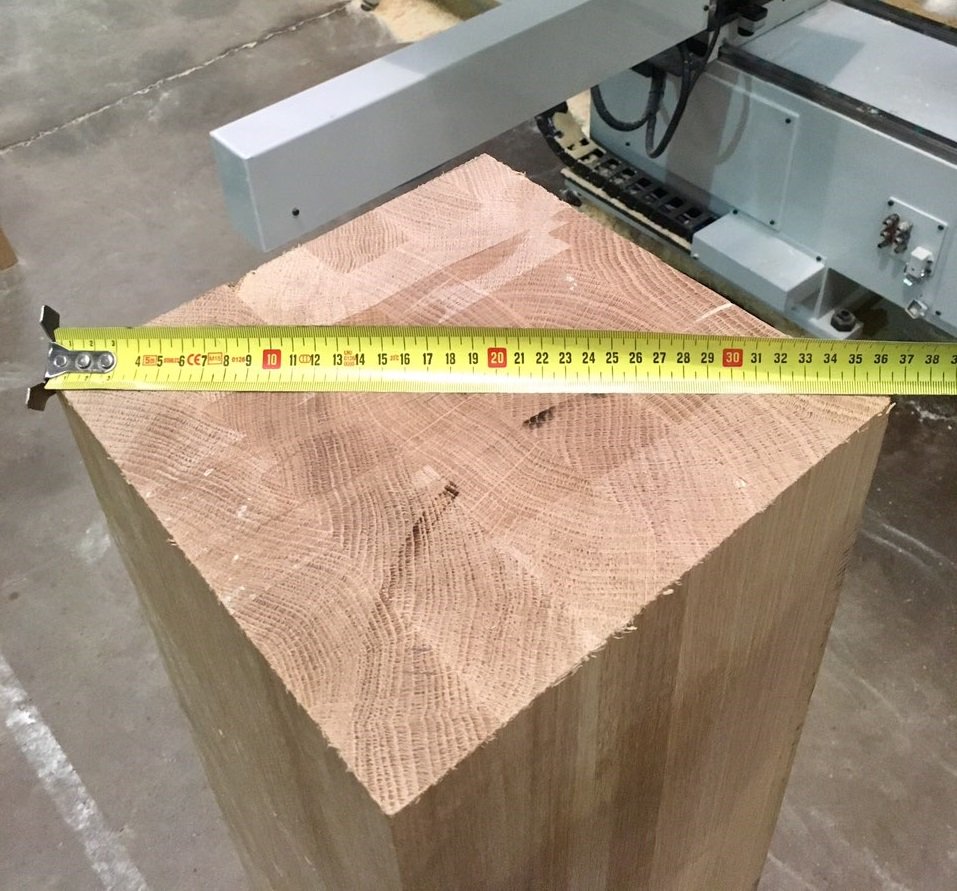 georgequinnltd's tweet photo. With our state of the art technology and expertly skilled craftspeople we can turn the ordinary into extraordinary - https://t.co/jisjdPDstu #stairs #newelpost https://t.co/eGNbEaIRlt