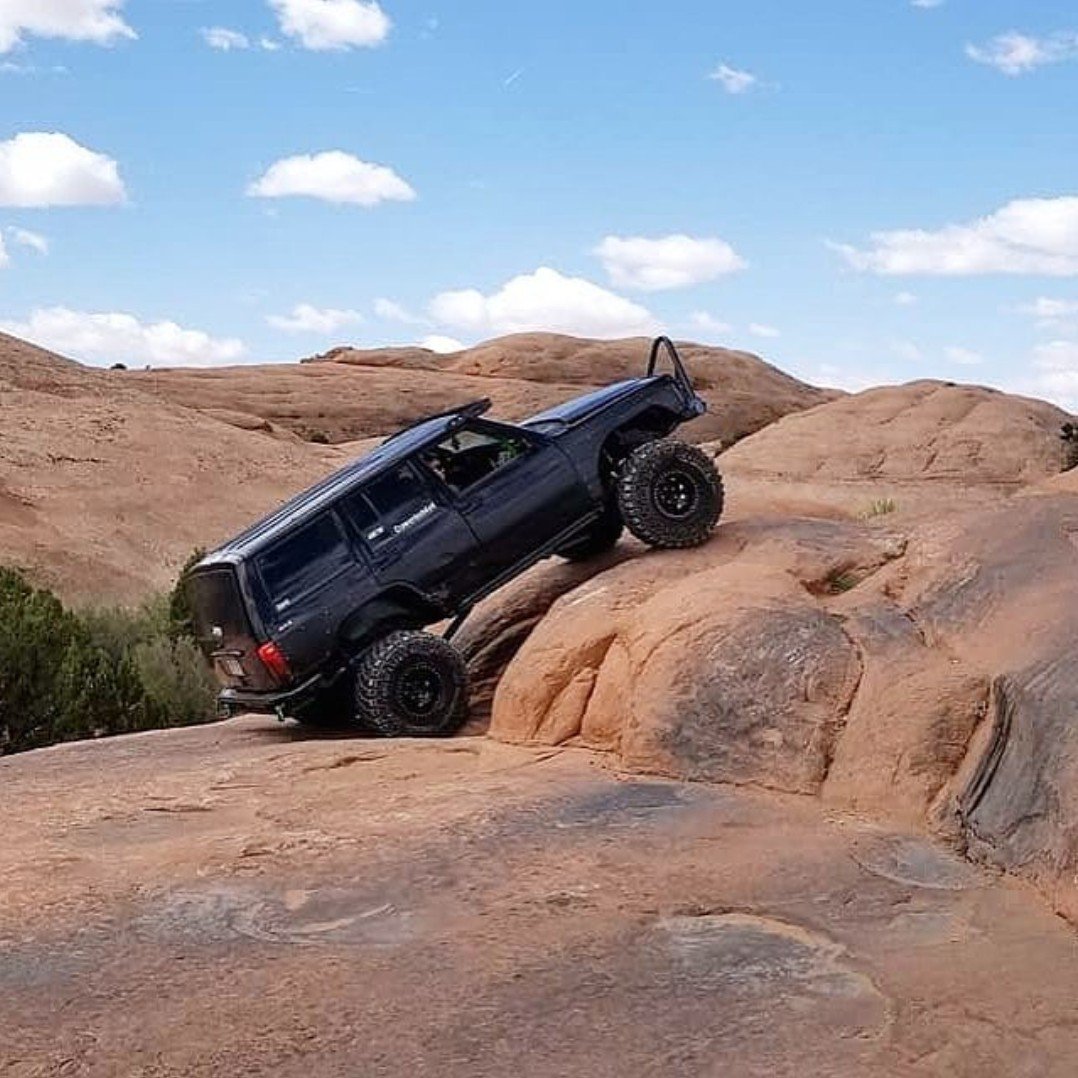 Trying to get over that hump this week... Happy Wednesday!
📷: parks_cory
<a href="/JeepBuilds/">JeepBuilds</a> <a href="/THEJeepMafia/">The Jeep Mafia</a> @thefacesofjeep <a href="/Thejeepboss/">Jeep Boss</a> #HumpDaaaaaayyyy #HumpDayMotivation #Jeep #JeepLife #jeepfamily #jeepelite #jeepfans #itsajeepthing