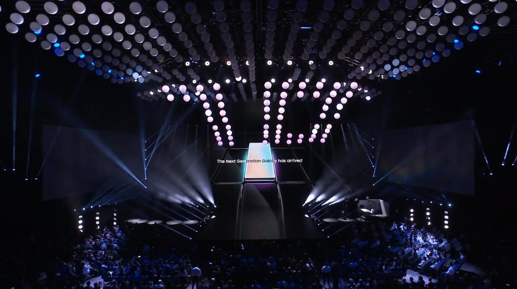 deadly_dom's tweet photo. The new Era, the #future is HERE! #SamsungGalaxyS10 #SamsungEvent #SamsungUnpacked #America #NewGeneration #S10 https://t.co/BSPDHaHD4u