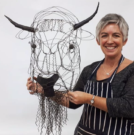CraftCourses's tweet photo. We were trying to pick one of the amazing #workshops at #PhoenixStudio in Towersey to share with you, but we just couldn't: they're too good!
Take a look: https://t.co/8ei2eEJsm0
#ceramics, #wiresculpture, #drawing, #printmaking, and the fabulous @DrawingCircus 🤡 🎡 🌈 💕 🖌️ https://t.co/DZU6UOcXJd