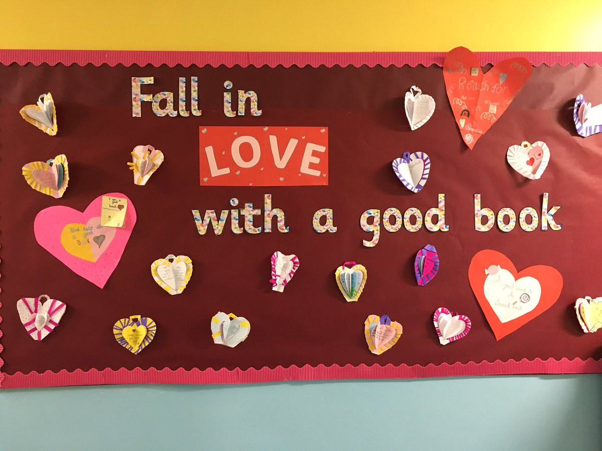 Our latest library display encouraging everyone to make time to fall in love 💕 with a good book 📖 Happy Reading Everyone! #readingforpleasure #readingculture #aspirebelieveachieve