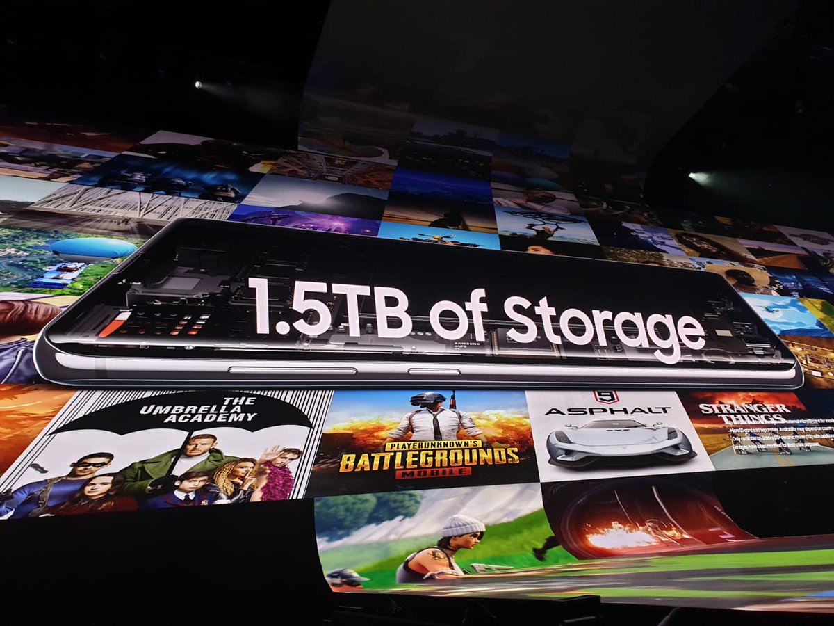 SamMobiles's tweet photo. More than your laptop! #GalaxyS10 https://t.co/kntDcXvEj5