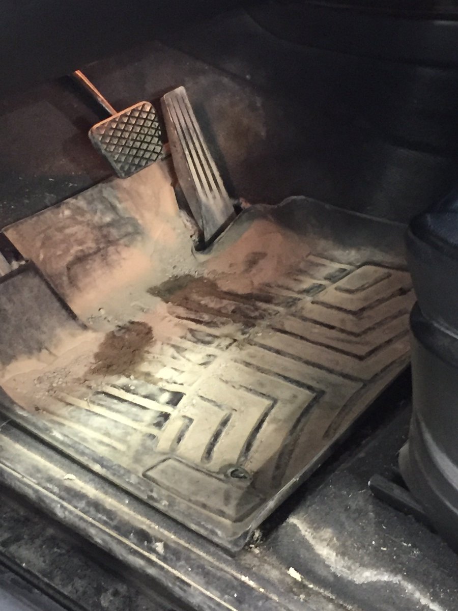 Who wants to see the after picture?
Comment below! we are picking one comment from our social media pages to win a free car wash!!

#cars #cleaning #autodetailing #detailing #cardetailing #carwash #inandout #gta #vaughan #contest