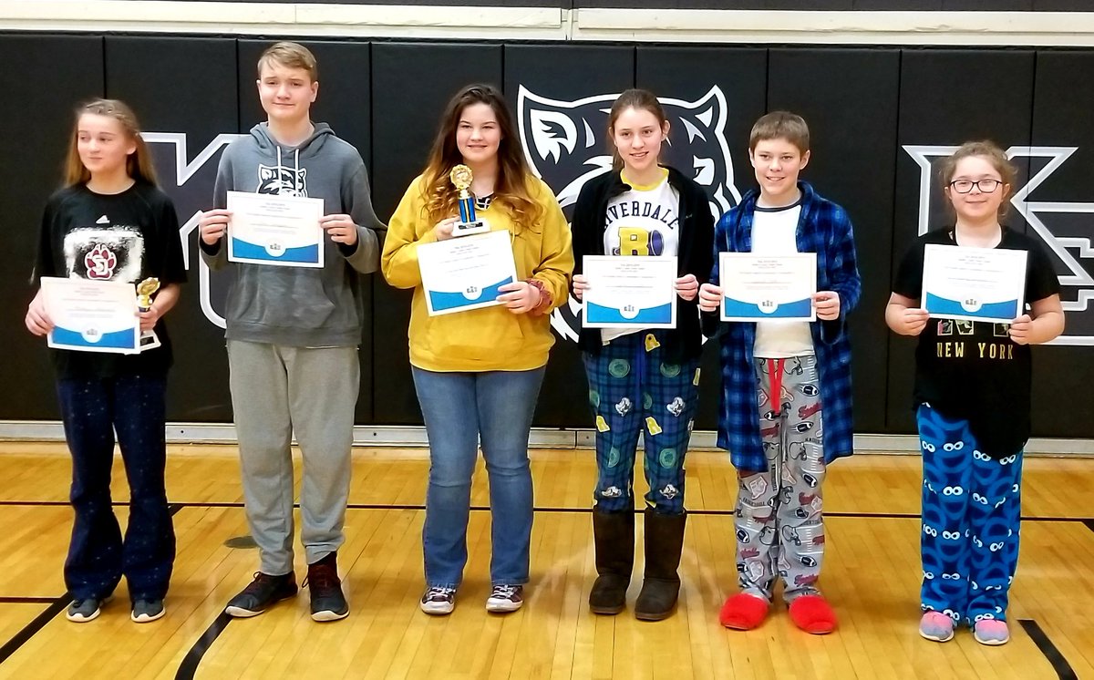 KCWolves17's tweet photo. Congratulations to KC Spelling Bee Participants, Qualifiers, and Champions. 1st place McKenzie Schoonover and 2nd place Grace Dahlstrom! Thanks to Mrs. Randall, Mrs. Bodvig, &amp; Mrs. Keily for your work running the Bee! https://t.co/o4jQvPzbTf