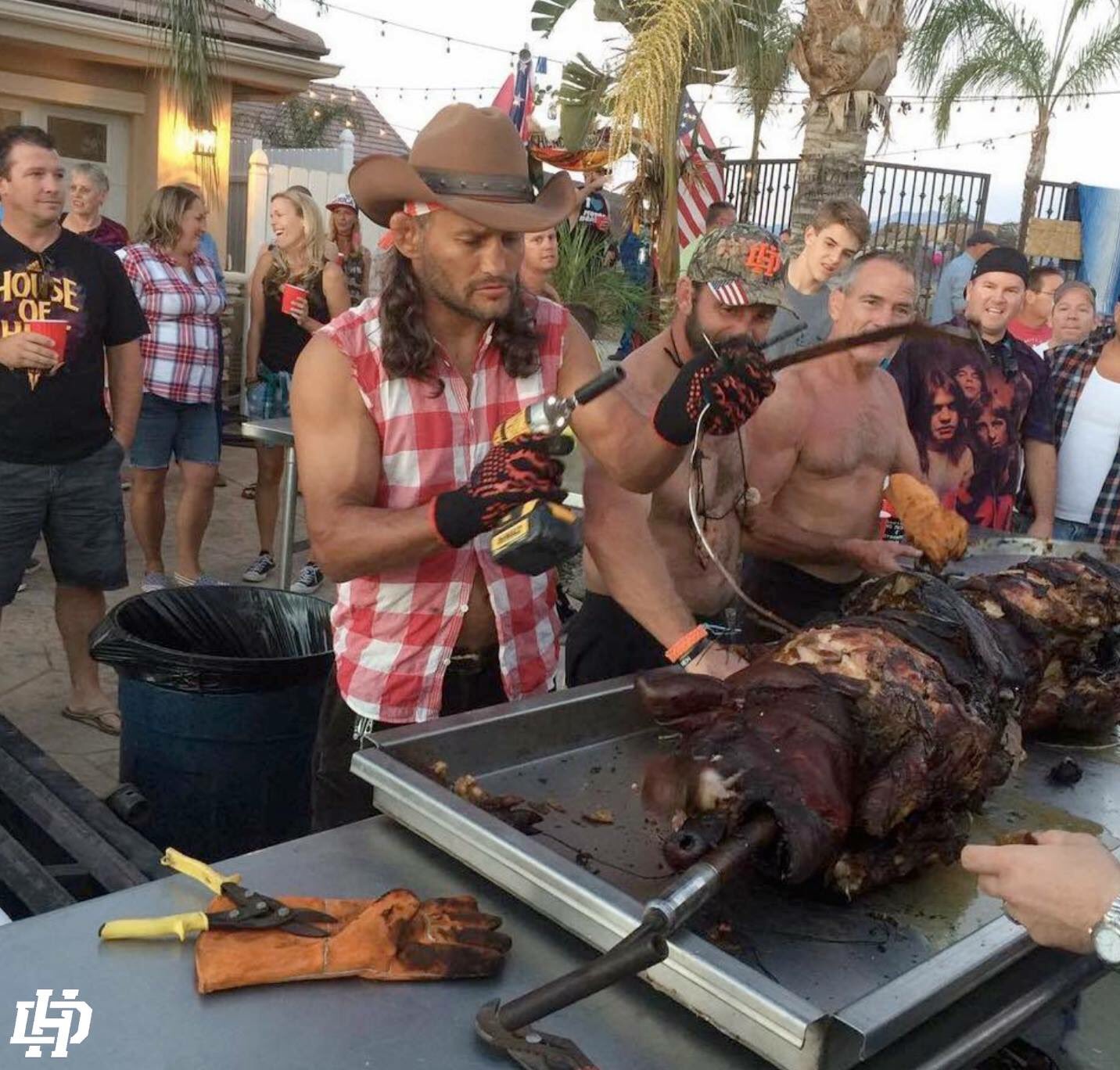 Dz3G7g6U8AAXfPa.jpg:large