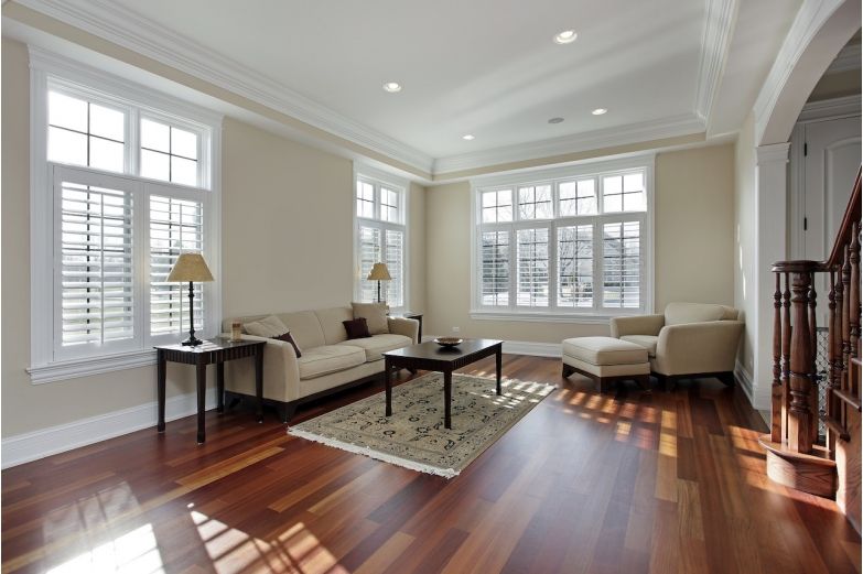 Stunning Hardwood Flooring in Modern Living Room with Custom Lighting, Large Windows and Tan and Brown Furniture

See more here: buff.ly/2GB3o1U #HardwoodFlooring #CedarWoodFlooring #Flooring #HomeFlooring #LivingRoomFlooring #HGDesignIdeas