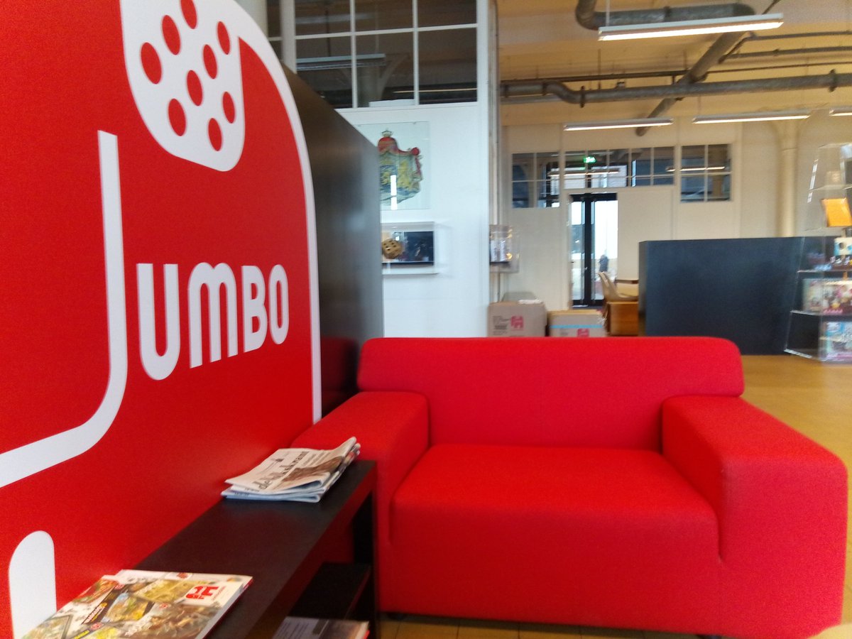 We had an exciting visit this morning at the offices of one of the oldest board game companies in The Netherlands: Jumbo.