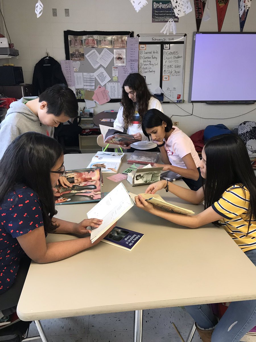 msbressett's tweet photo. Exploring all different types of poetry today during our poetry book walk.  Student poetry talks start in class next week!  @Prairie220 @PrairieCampus #poerryrocks https://t.co/PYgakMY1hc