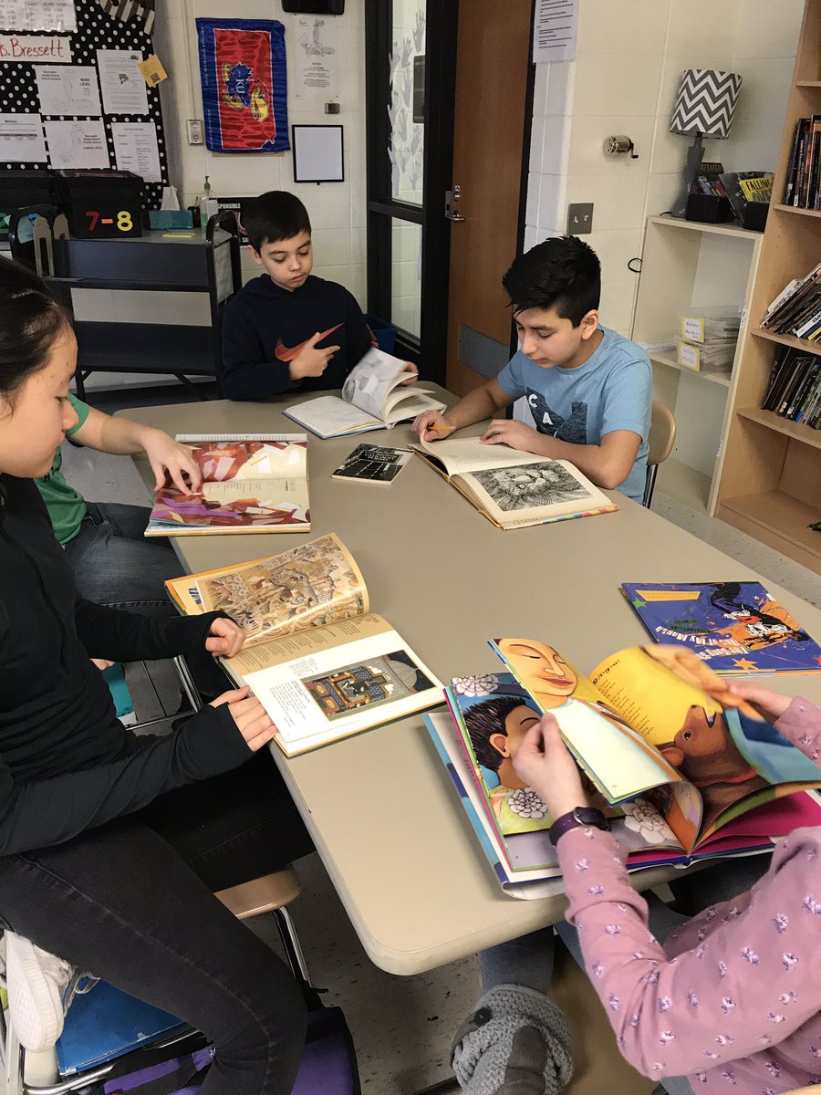 msbressett's tweet photo. Exploring all different types of poetry today during our poetry book walk.  Student poetry talks start in class next week!  @Prairie220 @PrairieCampus #poerryrocks https://t.co/PYgakMY1hc