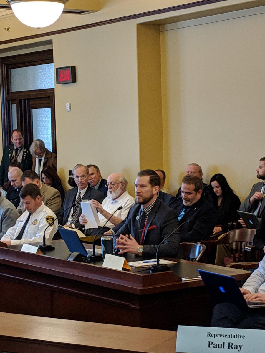 utahhousedems's tweet photo. @RepAStoddard is presenting #HB190 #LaurensLaw to the House Law Enfrcmnt and Crmnl Just Cmte. It would address the circumstances under which a gun owner or possessor would be held liable for damage caused by the discharge of the firearm. #utpol
https://t.co/ibCSgaA0Az https://t.co/NJoXKTZO4V