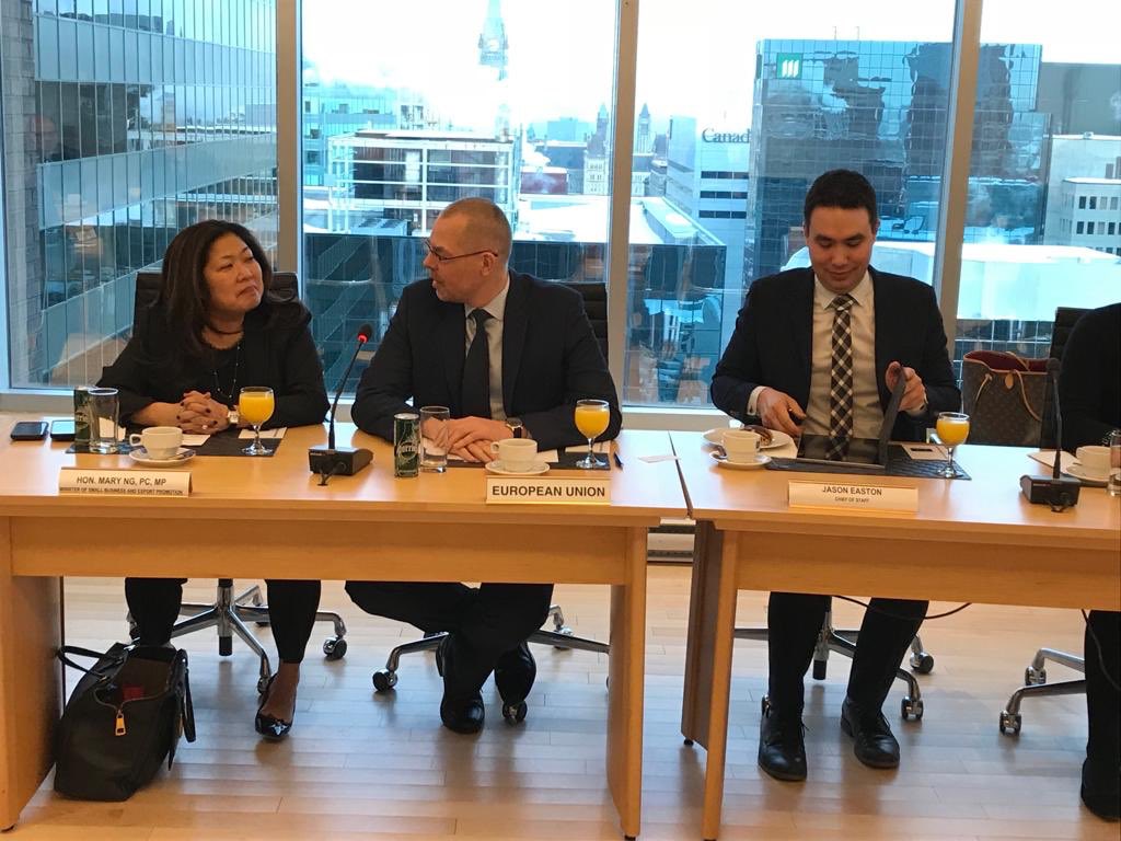 EUAmbCanada's tweet photo. L'#UE est et restera un partenaire global fort du #Canada. Grâce au #CETA les #PMEs canadiennes peuvent accroitre leurs exportations vers le #MarchéUniqueEuropéen, le plus grand marché intégré du monde #EUCan #plusprochesquejamais https://t.co/uxnkA8SOnJ