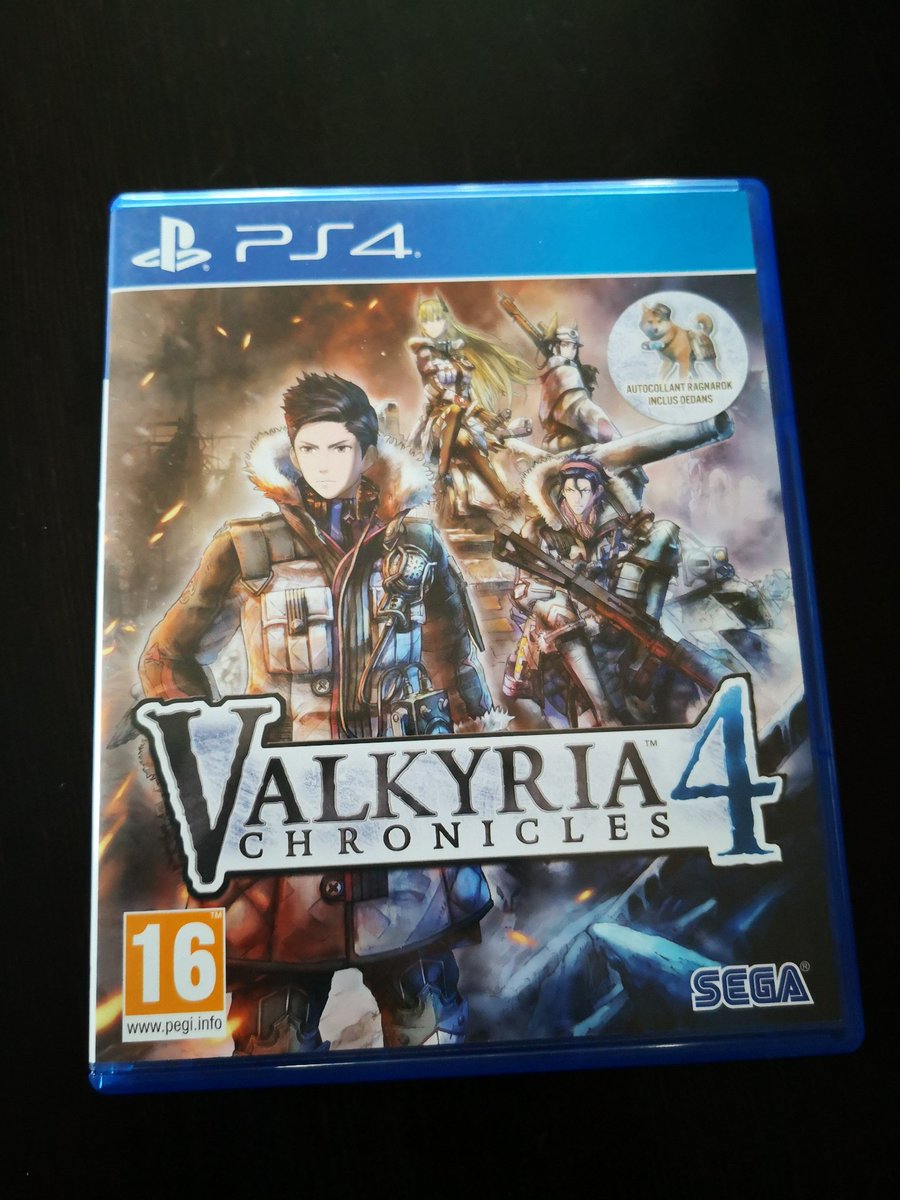 teujip's tweet image. Bonne surprise en arrivant à la maison. Merci @pascalparole  et @Roxarmy!! #encheres #roxarmy #ValkyriaChronicles4 #PS4