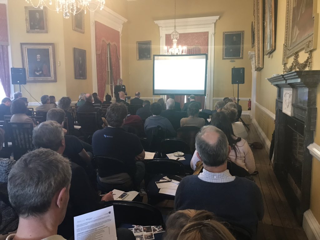 Posivie news and plans from @swlep <a href="/wiltscouncil/">Wiltshire Council #WiltshireTogether</a> @WiltsCouncilCDs at #swbs2019 <a href="/SalsGuildhall/">Salisbury Guildhall</a> this afternoon.
Good to see Pauline Church from @WiltonCouncil taking such an important part in the process #loveWiltshire