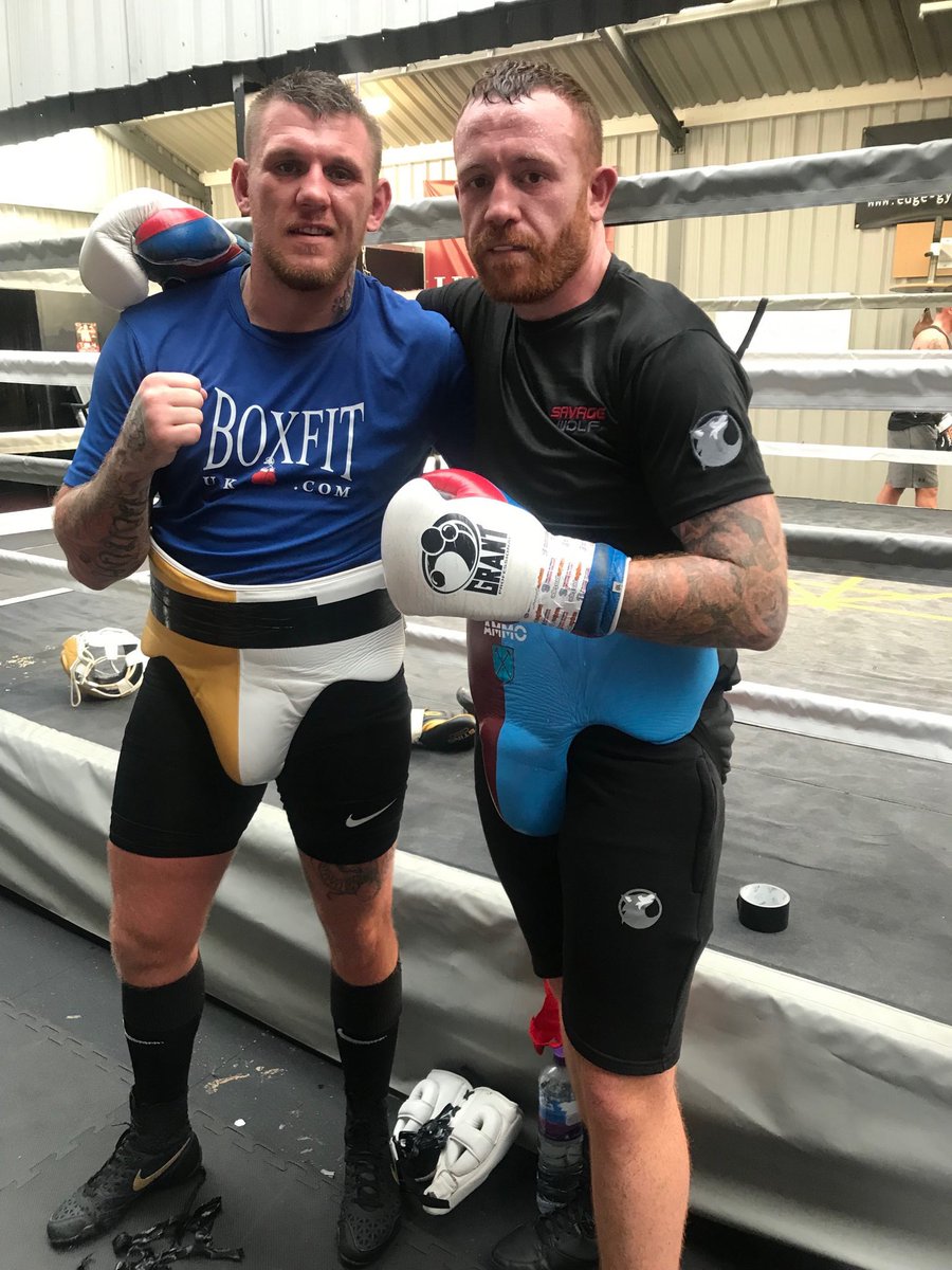 marklittle2's tweet photo. Quality sparring today with will jones. Fight night is nearly here. Tickets still available. #boleynboy #boxing #sparring #crusierweights https://t.co/QwPcKs38Wy