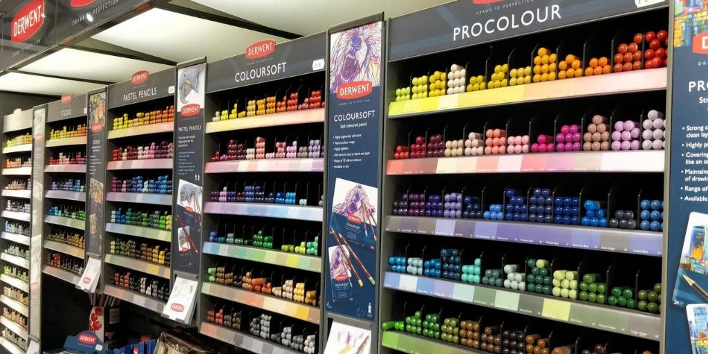 pencilmuseum's tweet image. So many colours to choose from! Which is your favourite? #pencilmuseum #derwentpencils #colouredpencils
