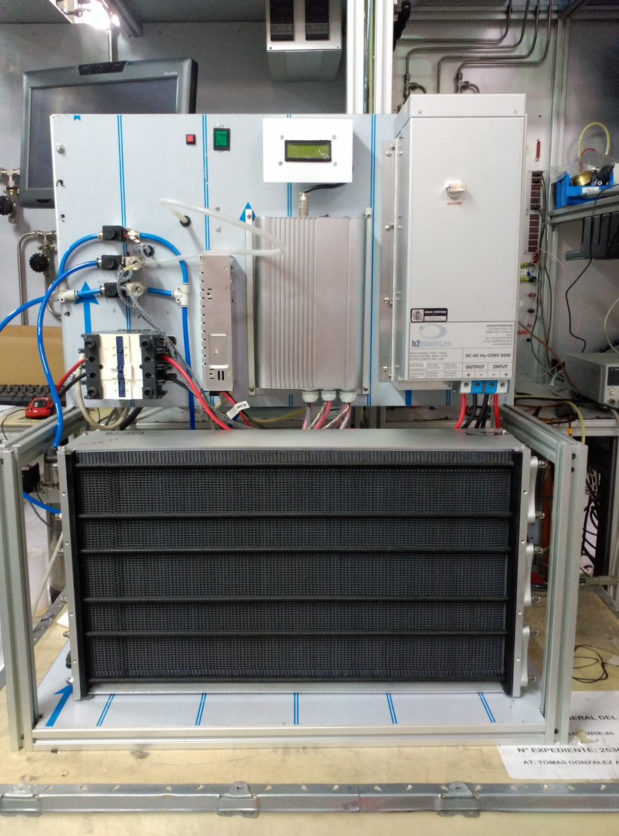 🔌 Un proyecto de investigación conjunto del programa Retos de Colaboración busca mejorar la eficiencia energética en climatización y agua caliente sanitaria con la combinación de la geotermia, el hidrógeno y las energías renovables.

➡️ bit.ly/2SRrKLL