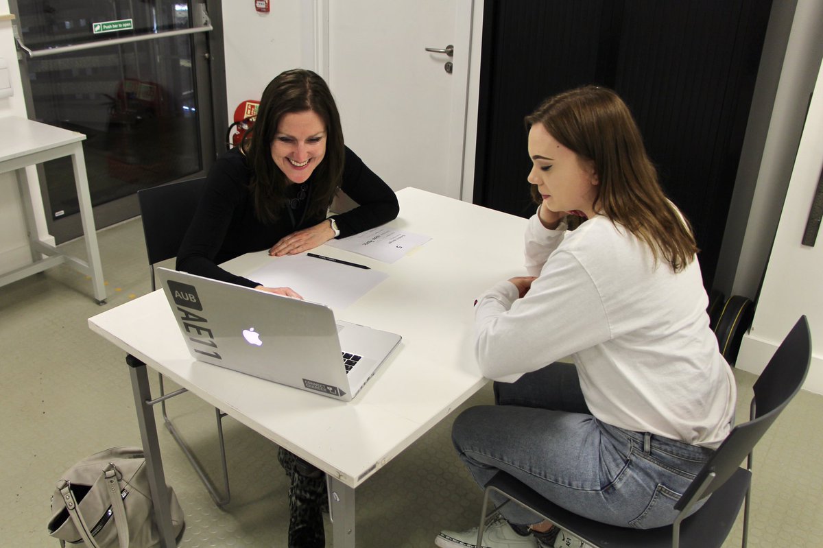 It was a great opportunity to photograph and document the <a href="/aubgraphics/">AUB Graphic Design</a> networking event last night. It was also a good chance to network with industry professionals.