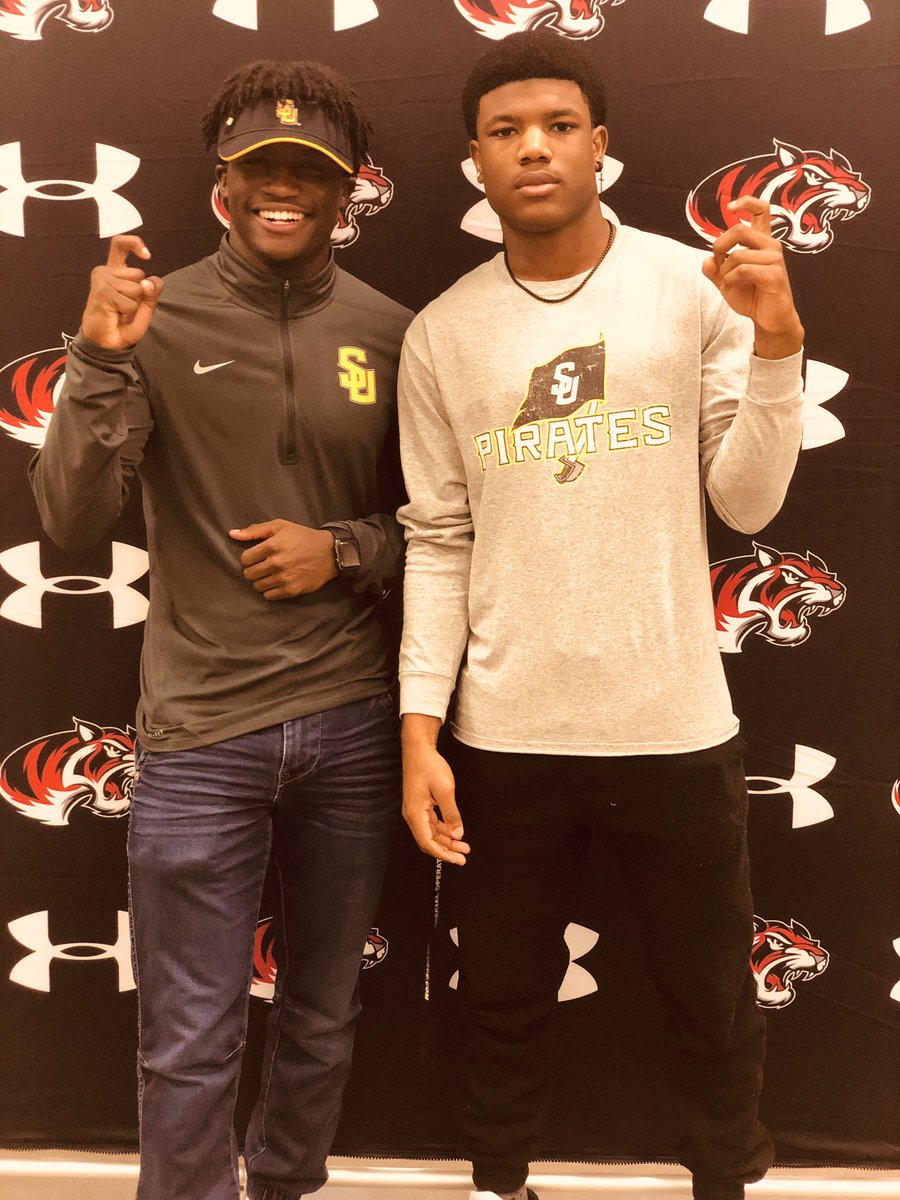 KingNorris13's tweet photo. Blessed and Honored to finally announce my commitment to Southwestern University ‼️🙏🏾🥵 https://t.co/PSzyou1win