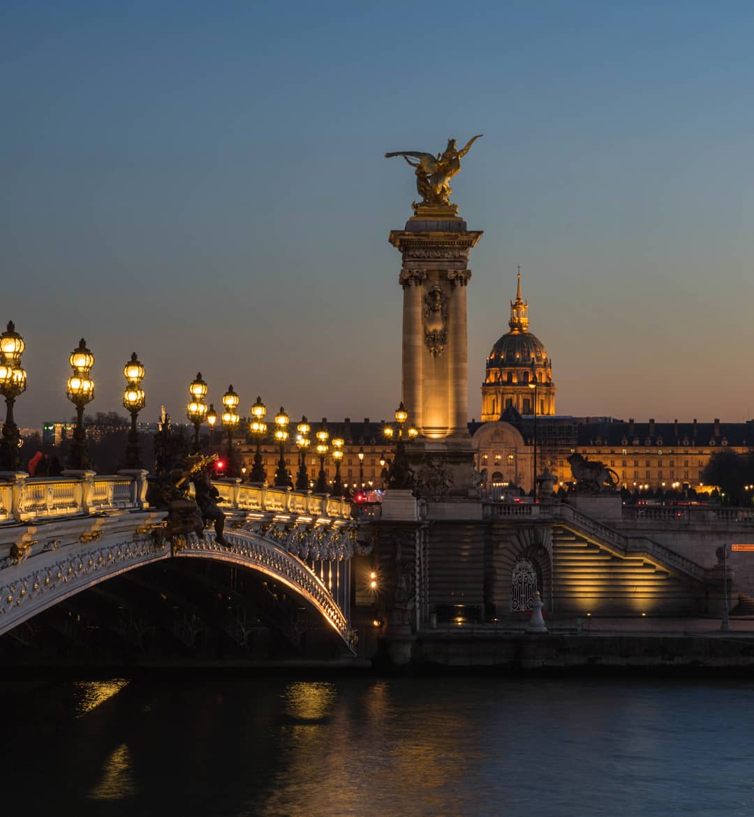 Mysterseb's tweet image. Le pont Alexandre III en fin de sunset avec ce léger voile orangé autour des Invalides
#pontalexandreiii #pontalexandre3 #invalides #paris #france #sunset