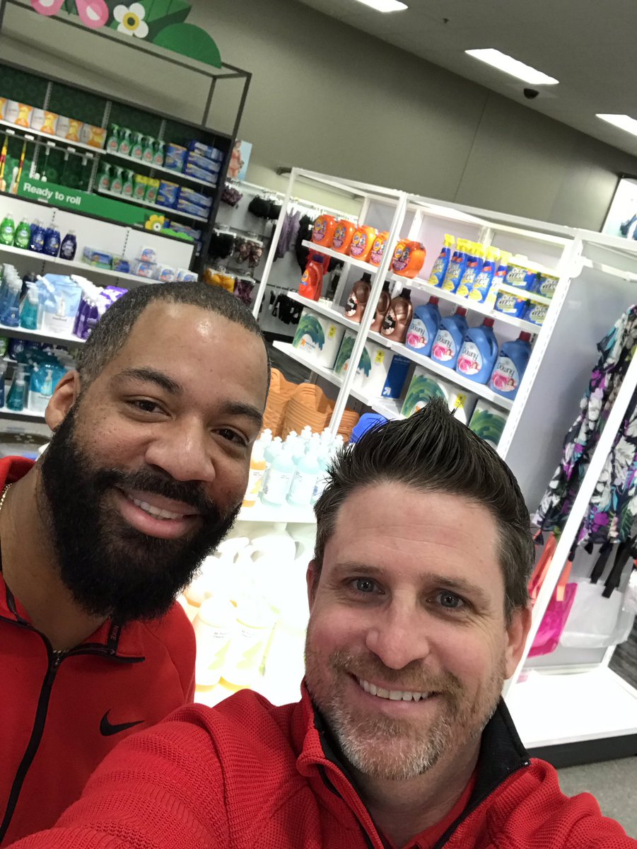 Thank you <a href="/jlwhite06/">Jimmie white</a> for running a solid store and driving sales while preparing for inventory!  #expectgreatness