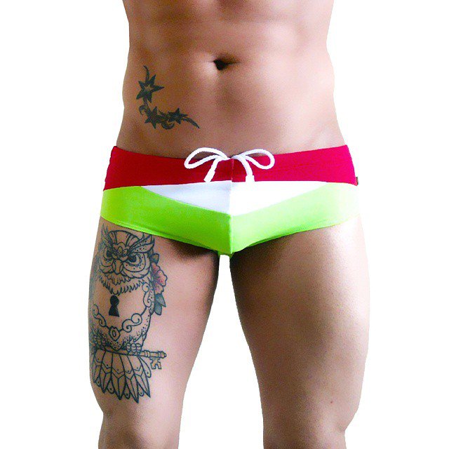 hunkycollection's tweet photo. BAÑADOR LUXURY BY HUNKY COLLECTION
#bañador #hunkycollection #tendry #beachwear #beach #pool #piscina #verano #mar #sol #speedo #mensswimwear #swinmwear #menswear #sun #Fitness #models_boys #boy #sexymen #sexyboy #chicos #ropadebaño #modaplayera #modamasculina https://t.co/izJqRCEW3G