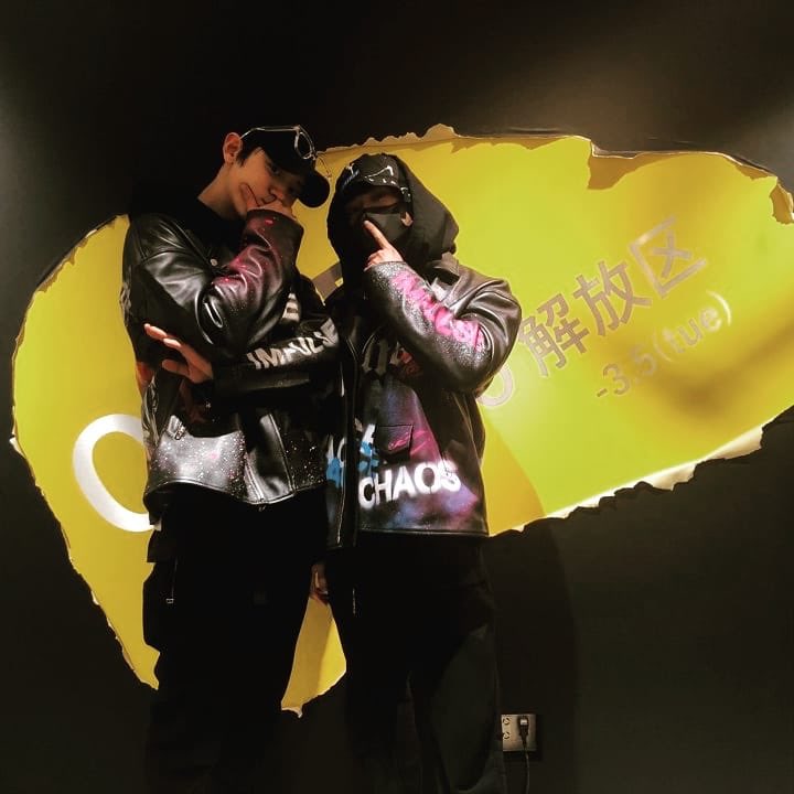knockknock0408's tweet photo. CHANYEOL ins
@weareoneEXO https://t.co/5XbC2wa6Er