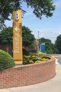 AGSinfo's tweet photo. Some brilliant work on the exterior signage at The Virginia Hospital Center https://t.co/ZU097Uq4o7 https://t.co/OTIJgPSe8O