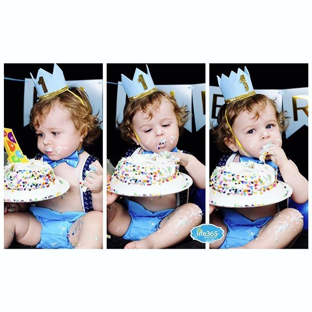 Life365Portrait's tweet photo. Alexander wasn't sure about his 1st birthday cake but it's safe to say he had fun!🎂 [photo: Carlos // AZ] Book your cake smash online &amp; save $50 off your order of $249: https://t.co/K0qAE8WW3x https://t.co/7VsOUSG2Pl https://t.co/qdXm7HAzlI