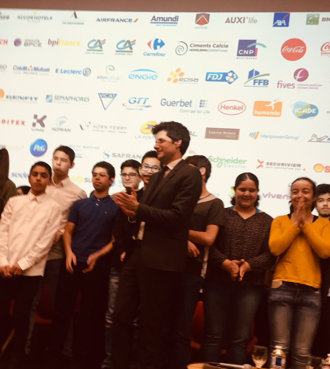 Impactpartner1's tweet photo. PAQTE - En direct du Ministère de la Cohésion des territoires : conclusion de la réunion PAQTE avec Julien Denormandie. Un grand merci à tous les participants des tables rondes !
#PAQTE @J_Denormandie @Min_Territoires @CGET_gouv @Bpifrance 

https://t.co/BQl2BbeRuB https://t.co/7K3Qh7IHzf