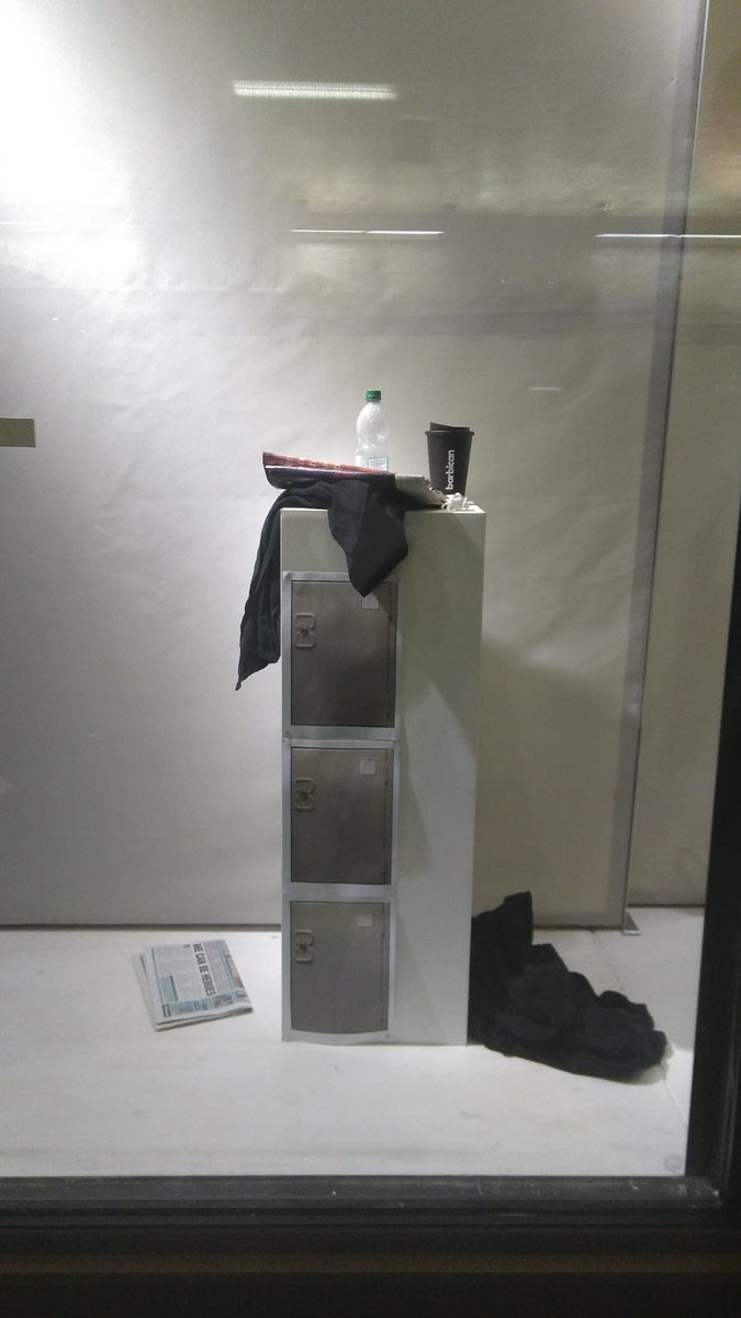 Artsadm*n tweet media