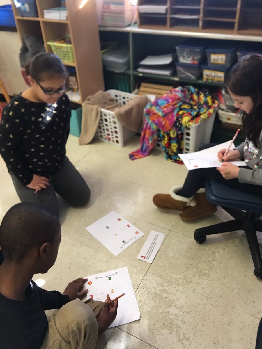 heathCBM's tweet image. Time for some math chat stations! #csdchat #teamEAST