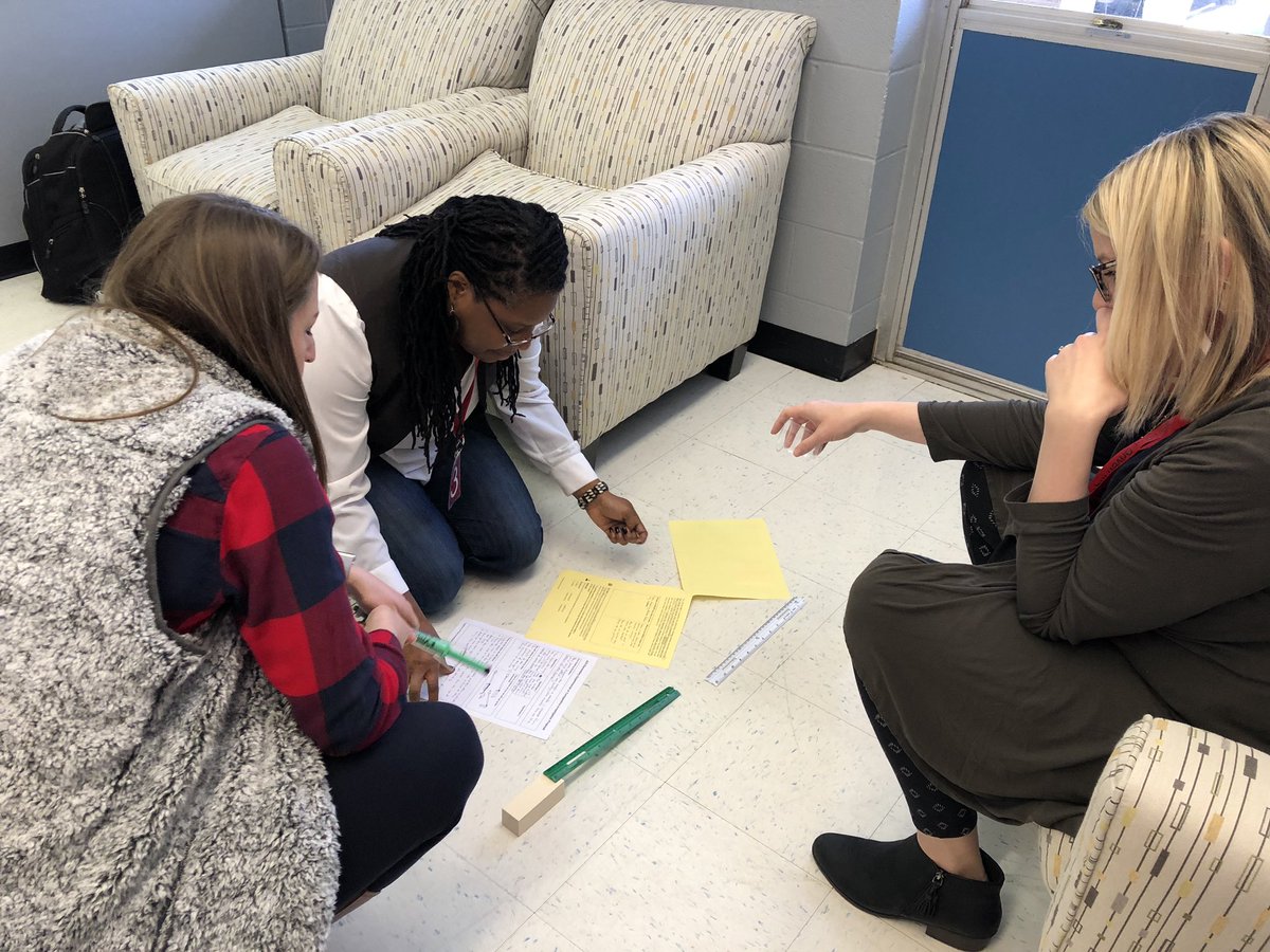 WendilynRRISD's tweet image. Excited to learn about Argument Driven Inquiry (ADI) framework through a hands on science investigation! #argumentdriven #ARRCPowered @AskiaLittle @AmyRRISD