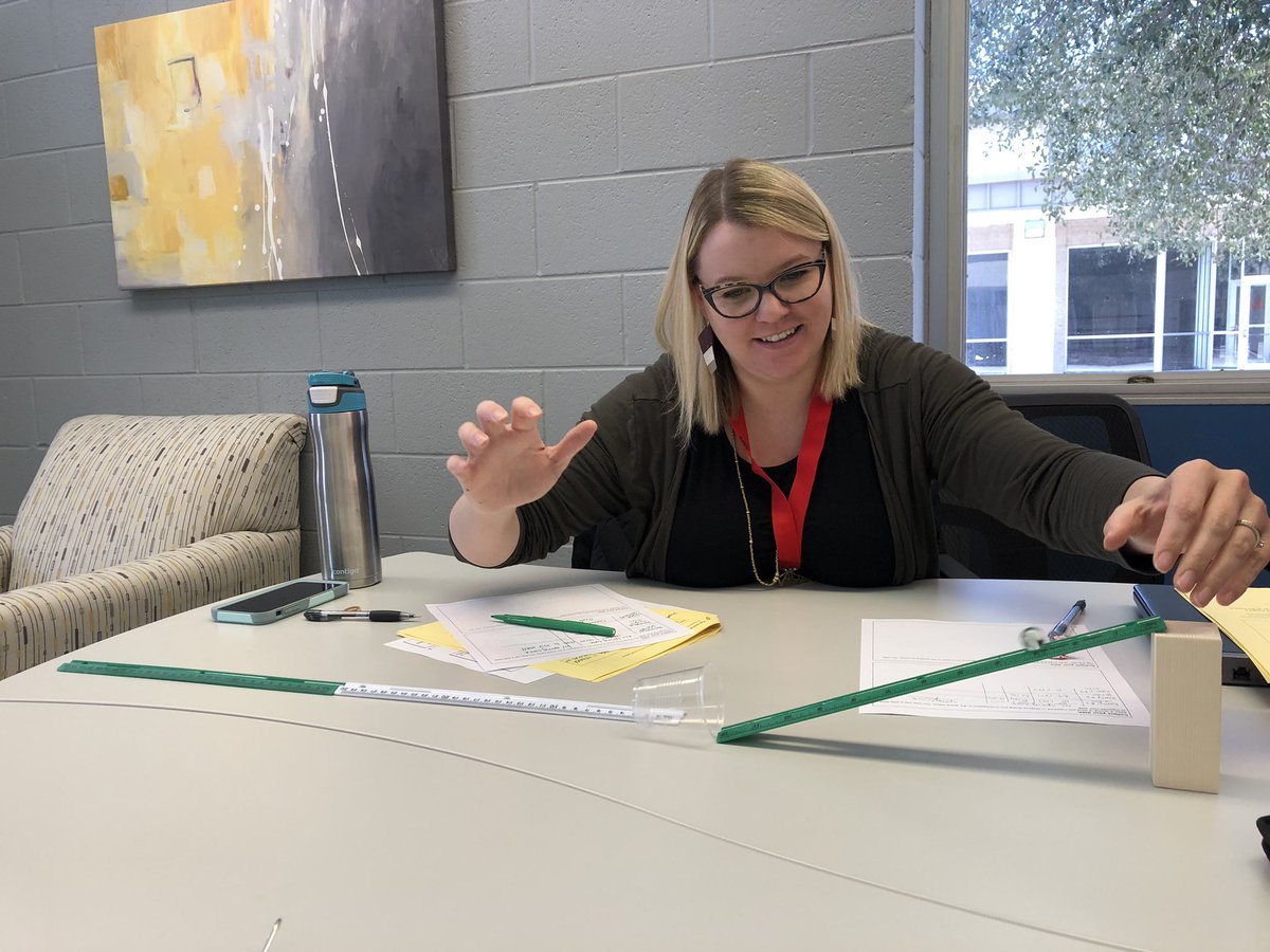 WendilynRRISD's tweet image. Excited to learn about Argument Driven Inquiry (ADI) framework through a hands on science investigation! #argumentdriven #ARRCPowered @AskiaLittle @AmyRRISD