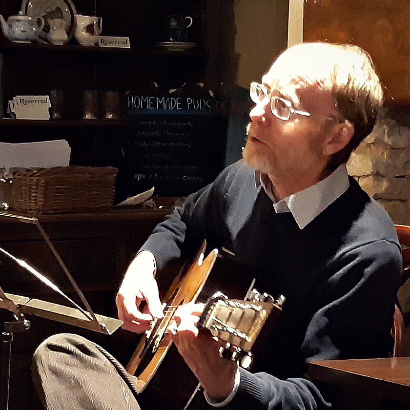 On the second Sunday of each month why not come along and join us: sing, play, recite - or just isten soak up the atmosphere and enjoy the entertainment? 

#newaccount #hellotwitter #newtotwitter #newtweet #acousticnight