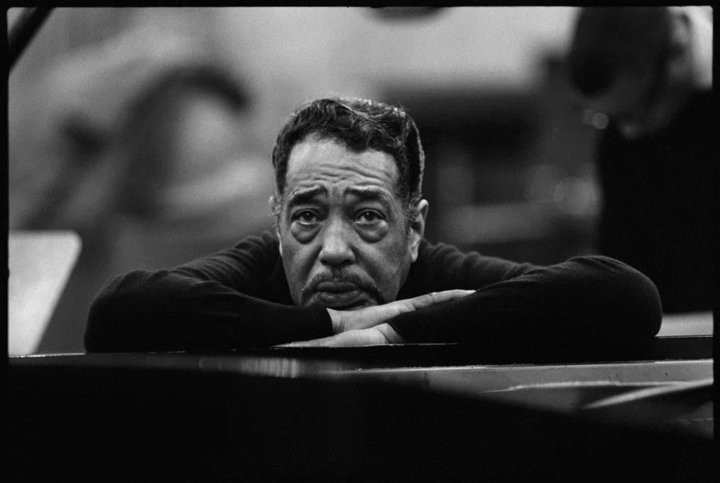 BlueSktches's tweet photo. Duke Ellington - Mood Indigo
https://t.co/4hxVHO1IOa
via @BlueSktches
Live version with #PaulGonsalves #SamWoodyard #JohnLamb #LawrenceBrown #RussellProcope and #HarryCarney
#DukeEllington #Jazz #JTRCK
π§ https://t.co/8N7Vq2vyP3 https://t.co/i31Q9mUMX0