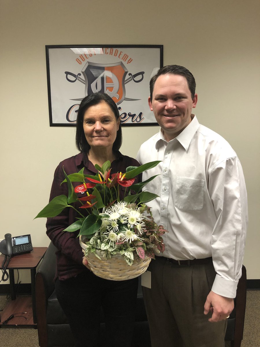Rockwallquest's tweet photo. Congratulations to Pat Dodge! Pat was selected as the 2018-2019 Quest Academy Paraprofessional of the Year. #ILoveRockwallISD #QuestLeads https://t.co/XDi52fxf1F