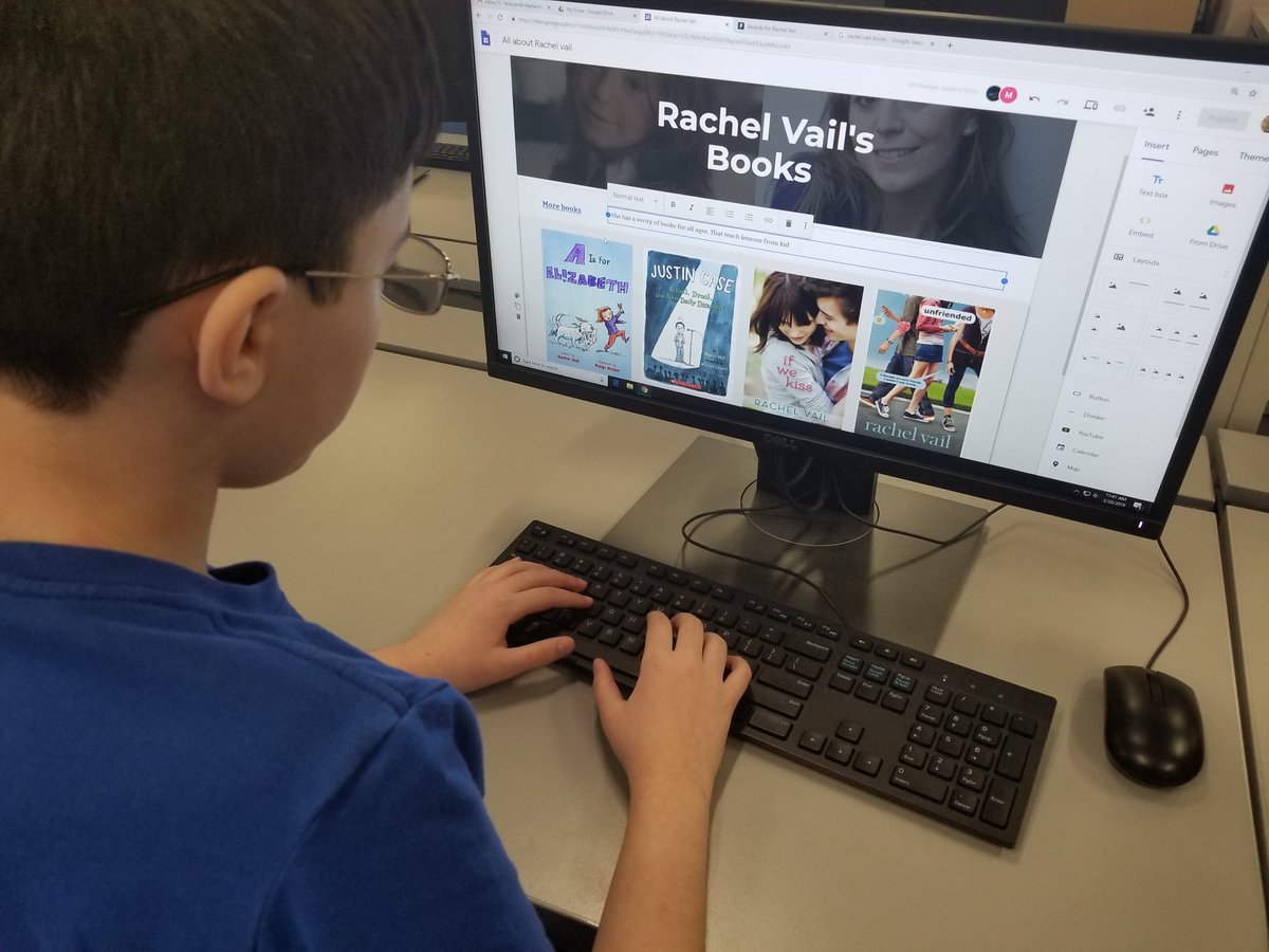 Harnewhawk's tweet photo. Fifth grade students are completing an author study during their HAWK time. They are using their research to build a website on their author! #harnewcares https://t.co/EJ9KQ4yEKg